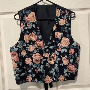 Vintage Women’s Vest Black & Rose Floral Pattern. V Neck And Buttons, No Tags